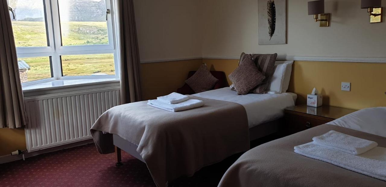 The Dundonnell Hotel Eksteriør bilde